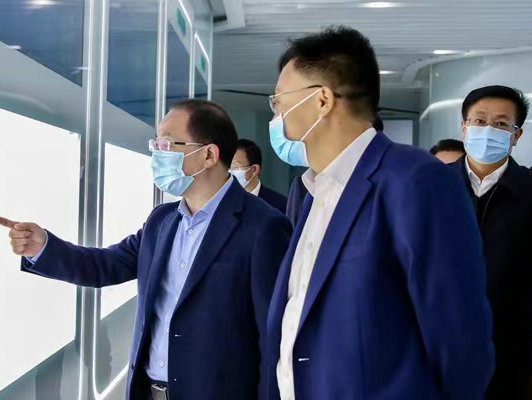 江苏省副省长胡广杰一行赴mansion88明升药业考察调研